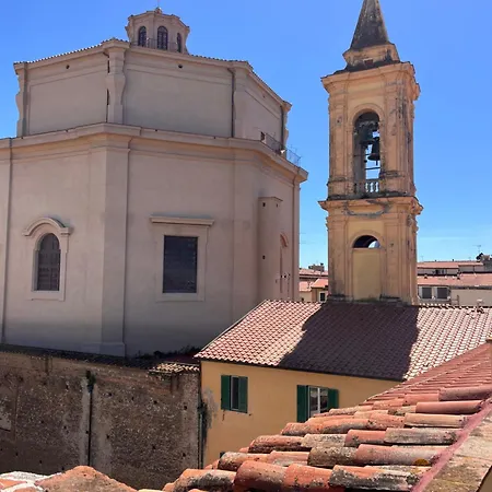 La Casa Colorata Nel Cuore Della Venezia * Livorno